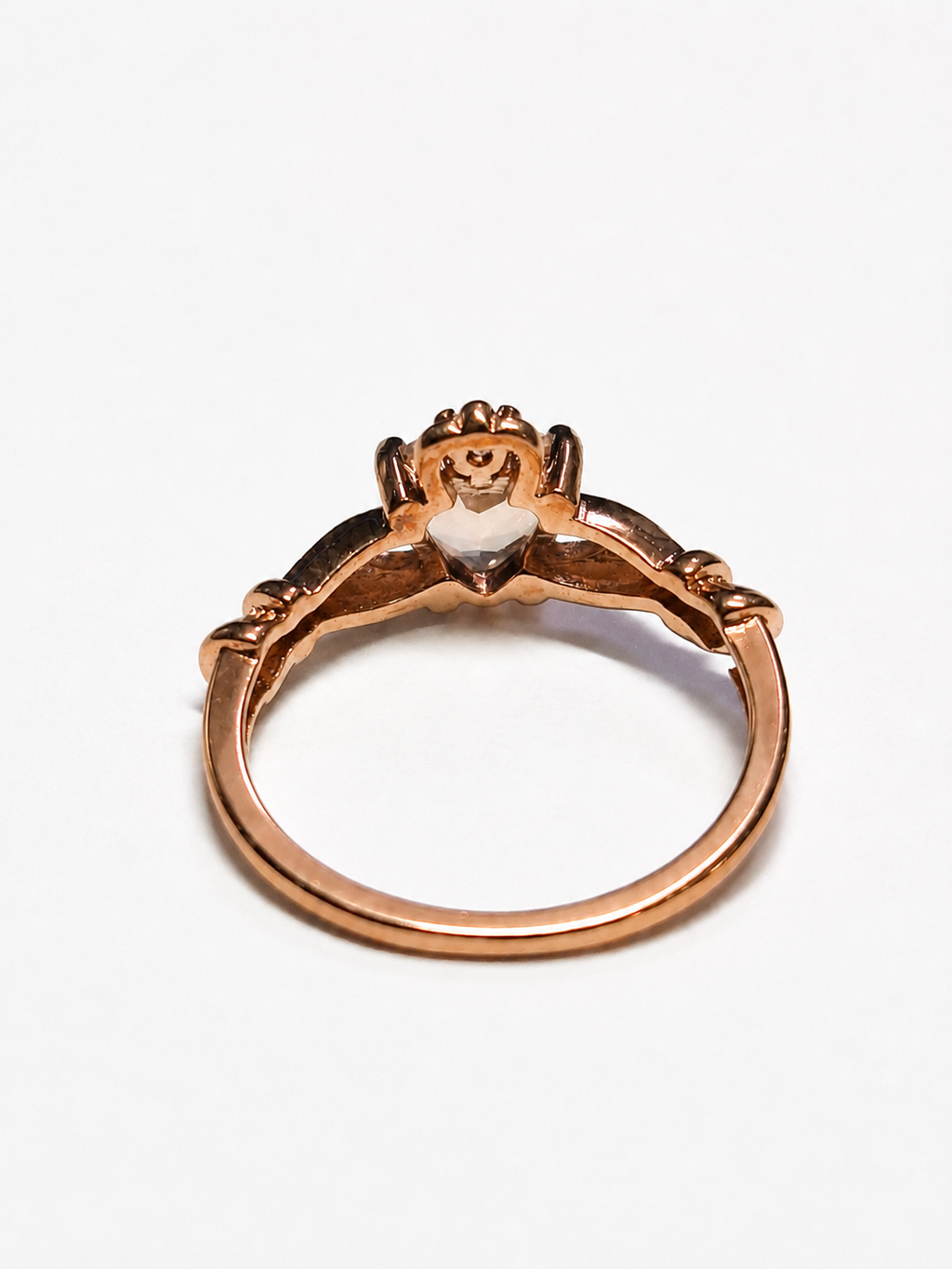 Sterling Silver Morganite Claddagh Ring